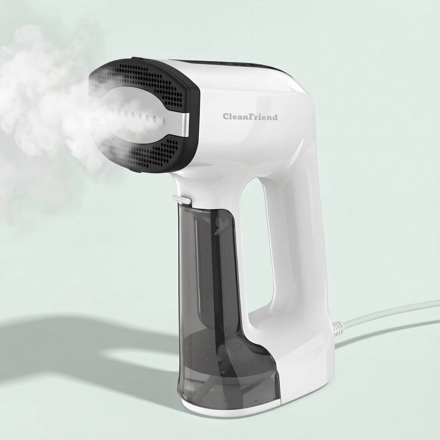 CleanFriend Steamy™ tøjdamper med sugefunktion – set forfra